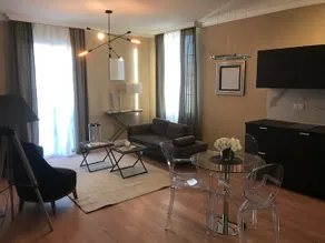 Lazare Maison de Maître, F2 as a ”suite” - Image 5