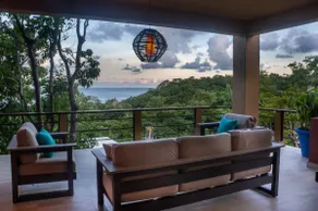 Stylish 2 Bedroom and 3 Level Villa W/Private Pool - Image 2