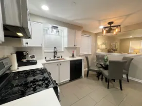 Beautiful & Cozy 2bd/1b Near O’Hare & Metra (MD-W) - Image 2