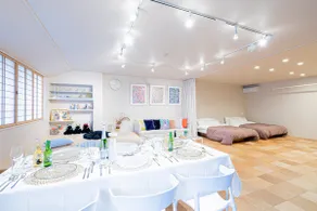 Direct access to USJ! Great location for sightseeing in Osaka, such as Umeda and Namba | Spacious 118㎡ Art Space for Rent! [d3 HOTEL 2F] - Image 4
