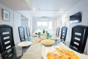 USJ, Umeda, Namba Access | 15 Guests OK | Rooftop Sauna & Art Space [d3 HOTEL+] - Image 2