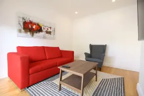 Luxurious - modern decor, Rosemont 3 bedrooms - Image 5