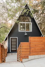 Escape the heat in this cozy A-Frame - Image 2