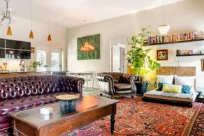 Eclectic & Romantic - Walk to Historic Downtown! - Image 3
