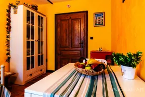 TOP Center Art guest apartment EVMOLPIAS near Roman stadium - Image 2