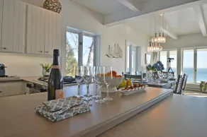 Villa Villa Experience in the Heart of the Beach – Wow! - Image 4