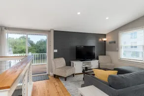 Beachside at GoodHarbor, King bed, fire pit, AC - Image 4