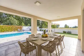 SPECIAL OFFER! NEW LUXURY APARTMENT with pool, fitness, outdoor bar&grill - Image 4