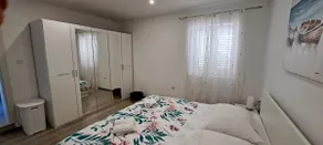 Apartmani Pina 2 - Image 5
