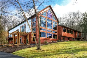 Mount Nittany Lodge - Luxury Mountaintop Home, Chef's Kitchen, 5 BR's 4 Baths - Image 2