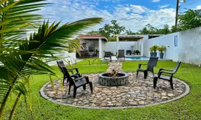 ☆Grand Caribbean Getaway - 10 min drive to beach☆ - Image 4