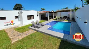 ☆Grand Caribbean Getaway - 10 min drive to beach☆ - Image 2