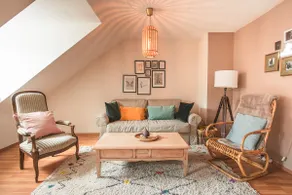Sam & Karo Boutique Apartment - Image 2