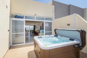 Summer Breeze Penthouse mit Whirlpool - Image 4