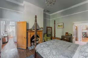 Derby Bank House- Heritage listed two bedroom old school B&B suite or a self contained cabin - Image 5