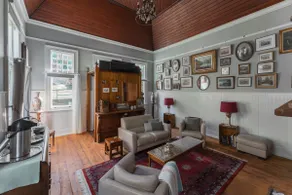 Derby Bank House- Heritage listed two bedroom old school B&B suite or a self contained cabin - Image 3