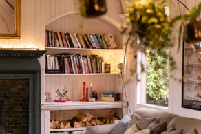 Sleeps 10. The Old pink library by loch and river - Image 3
