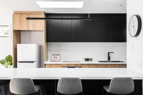City Townhouse on Eglington - Free WIFI - Image 2