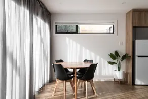 City Townhouse on Eglington - Free WIFI - Image 3