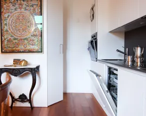 Al Ciani Balcony Suite - Image 4