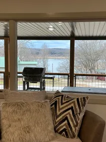 Diamond City Lake House - Image 4