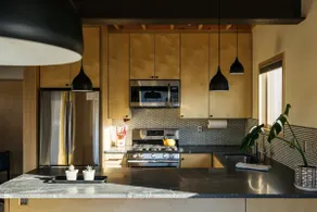 ADU | Stylish Guesthouse | Walk to Downtown! - Image 2