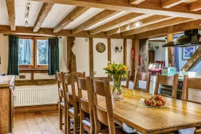 Walnut Barn & Cottage for Up to Fourteen guests - Image 5
