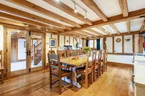Walnut Barn & Cottage for Up to Fourteen guests - Image 4