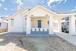 *NEW* Fully renovated Charming Crosstown duplex - Image 3