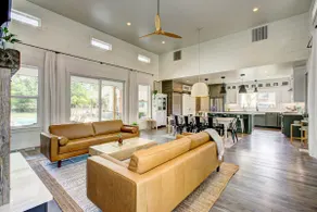 5BR Farmhouse w/ Hot Tub & Seasonally Heated Pool - Image 3