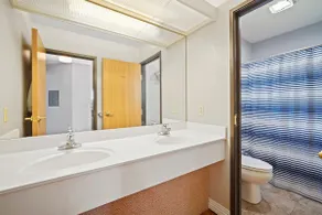 Sunset Suite on Clark Lake!! Eagle Point Resort - Image 4