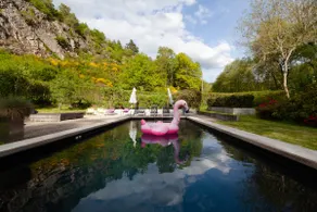 Romance with a pool and terrace in Burgundy - Image 2