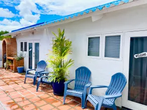 L'Esperance One Bedroom, a 2 min walk to the beach - Image 3