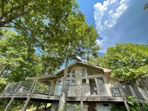 Lotus View Retreat in Yogaville/Chalet - Image 4