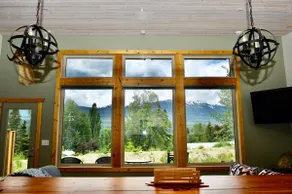 Black Bear Crossing -Luxury, hot tub, A/C, view - Image 4