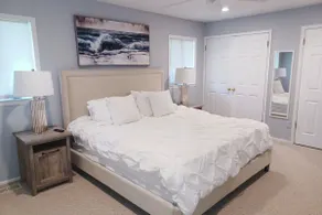 Cozy 4BR 3BA Home- Train to NYC, USOpen, CitiField Mets, MSG, Walk to Harbor & Golf - Image 5