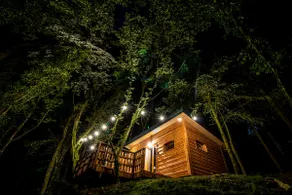 Cabane Colchique: Tranquility, Nature & Comfort - Image 4