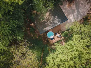 Cabane Colchique: Tranquility, Nature & Comfort - Image 5