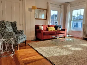 4br SouthBoston free parkg nrBeach, 6 min>BCEC - Image 4