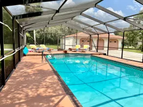 Nature Coast Pool Retreat - Swim, Stay & Golf - Image 2