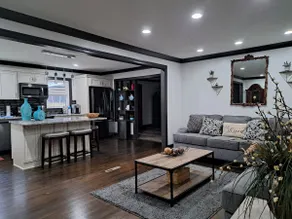 Modern Home Only 3 Miles from Downtown Greenville. - Image 5