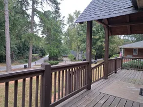 Modern Home Only 3 Miles from Downtown Greenville. - Image 3