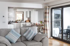 Ocean Blue - GORGEOUS PENTHOUSE WITH SPECTACULAR VIEWS - Image 2