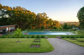 Guesthouse at Stone Water Rill - Image 5