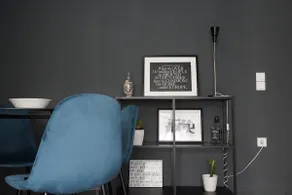 Industrial Design Bungalow – 2 min to Center, Wifi - Image 3