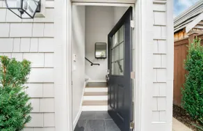 Wonderful Kirkland Guest House near the beach! - Image 4