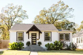 The Parsley Pad Home w/ Fenced BY near DT - Image 2