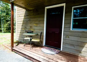 Year Round - Cozy Cabin for 2 - Image 4