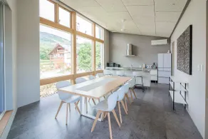 Echo Rocks | Private Spacious Mountain View Chalet - Image 5