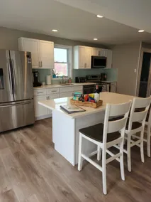 North Beach Modern Bungalow - Image 4